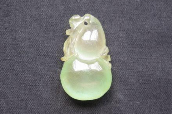 墨翠多少钱葫芦上系红绳什么讲究   第4张