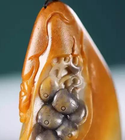 三色玉真的价值千百万吗？  第2张