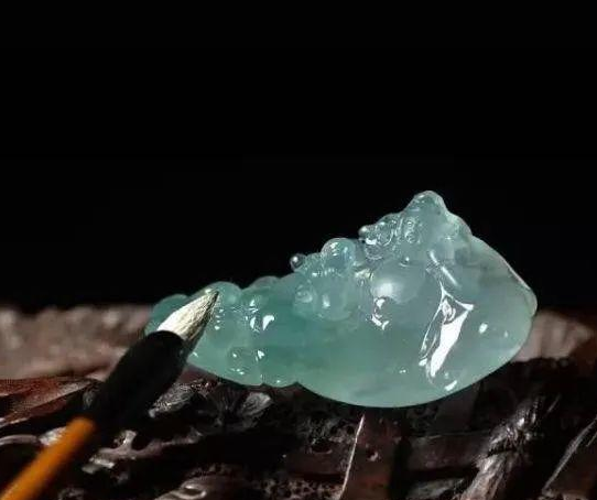 翡翠的棉影响翡翠的价值？一起真正了解翡翠的棉。  第3张