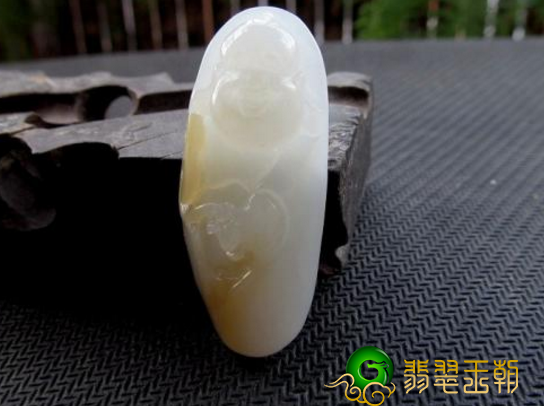 翡翠赌石原石手镯明料持佛性禅心去保养与清洗和田玉佛吊坠   第2张