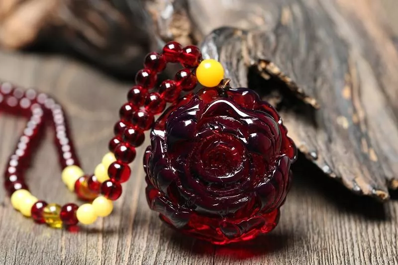 小小的血珀比黄金还贵？  第3张