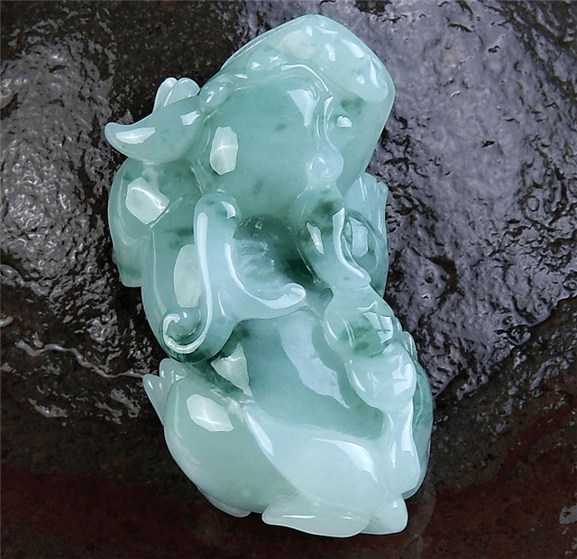 佩戴翡翠貔貅的寓意是什么？本文章为你揭晓答案！(图文)   第2张