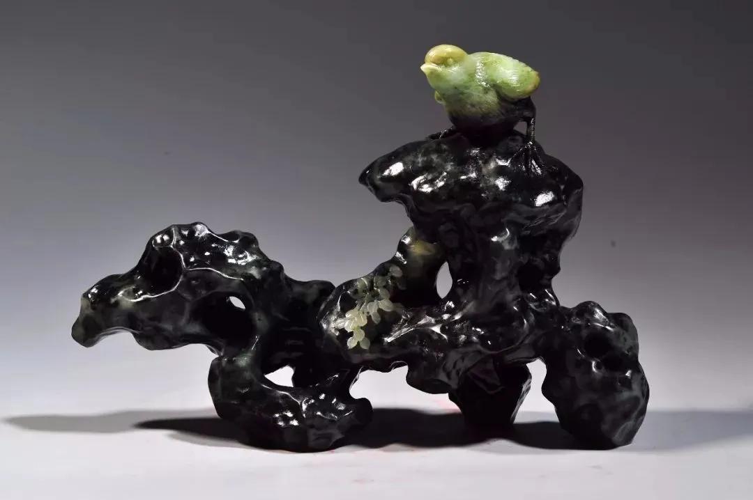 曾经辉煌的独山玉，如今为何没落了？  第14张