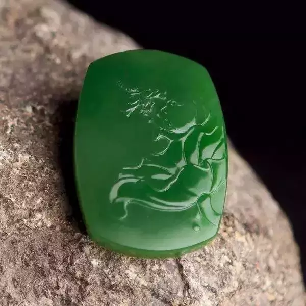 中国哪里可以买翡翠原石碧玉竟然这么美，相见恨晚！  第6张