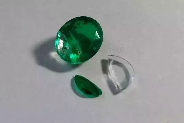 10种鉴赏级石榴石：红过红宝、绿过祖母绿，比钻石闪  第19张