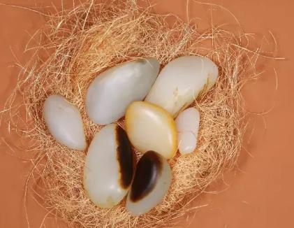 和田玉-----外行看白度，内行看"种头"  第13张