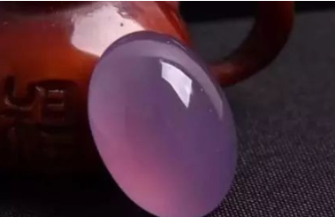 成都买翡翠你以为的紫罗兰翡翠，很可能是紫玉髓  第3张