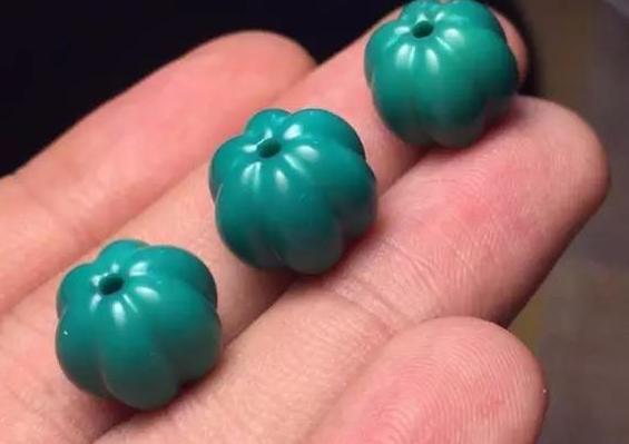 最珍稀的7种绿松石，有钱都买不到，有这2种算你厉害  第2张