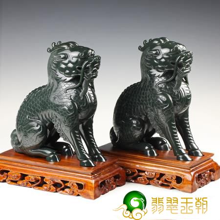 南京批发翡翠师法古代人、慕古而兴的玉石雕刻仿古式手艺   第1张