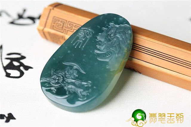 冷门的水蓝翡翠销售市场上却有很多？当心别购到仿品了！   第2张