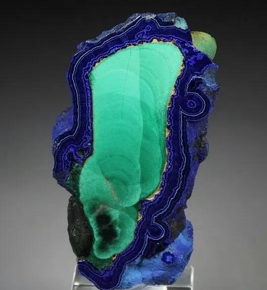 神奇的矿物颜料---孔雀石、蓝铜矿  第20张