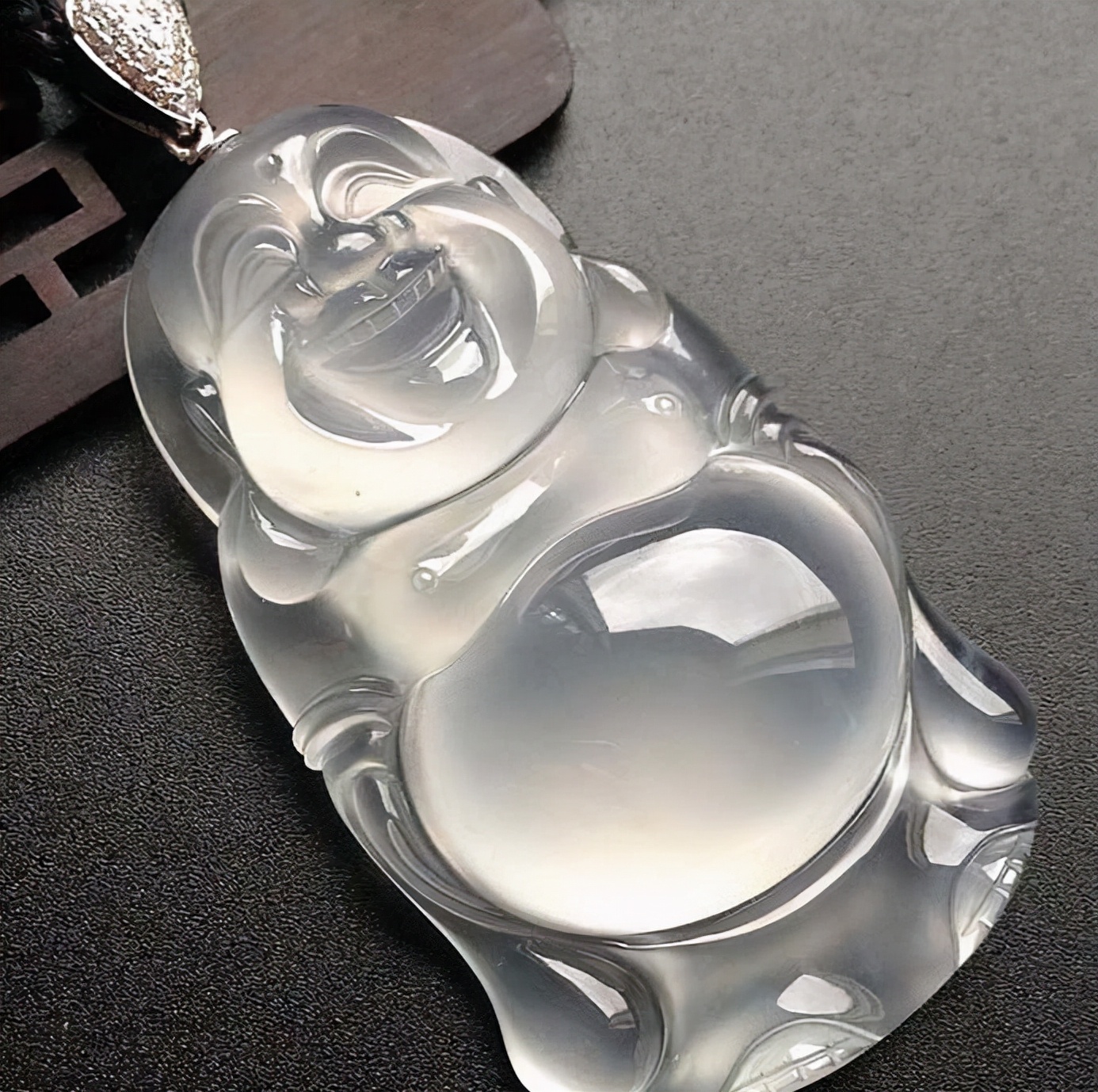 白色的翡翠的鉴别方法家里有这种翡翠的要注意啦  第3张