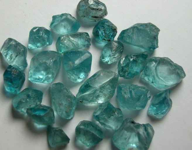 27种蓝色宝玉石大盘点  第18张