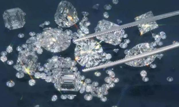 地球内部钻石总量已超千万亿吨，为何无人开采？  第7张