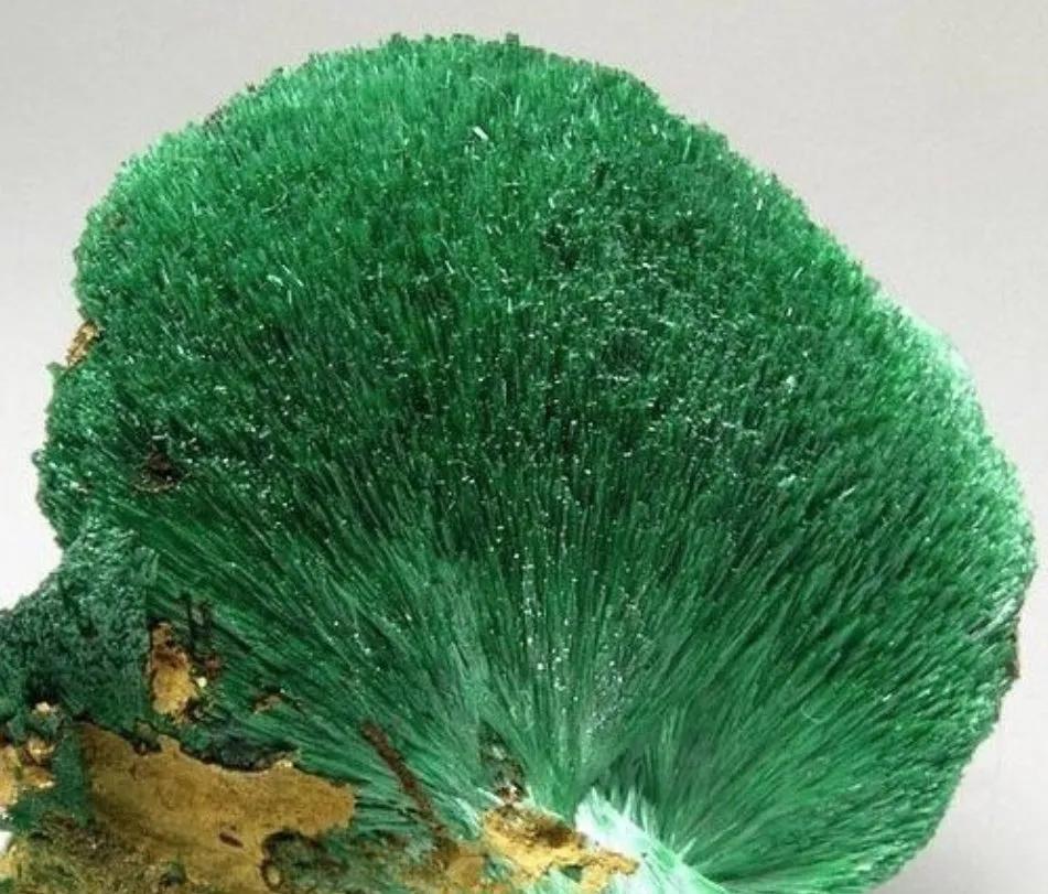 神奇的矿物颜料---孔雀石、蓝铜矿  第2张