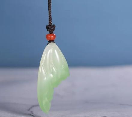 一块和田玉，给了她不一样的美丽……  第2张