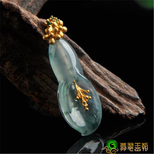 翡翠貔貅_挂件翡翠原素中有哪些艺术特点？看一下这四个层面！   第2张