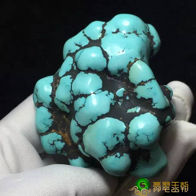 莫湾基黑乌沙翡翠原石绿松石为什么开裂？   第1张