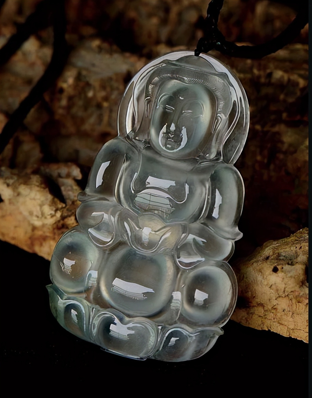 白色的翡翠的鉴别方法家里有这种翡翠的要注意啦  第9张