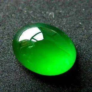 平安扣翡翠挂件翡翠市场95%的翡翠产自缅甸，那么，剩下的5%产自哪里呢？  第2张