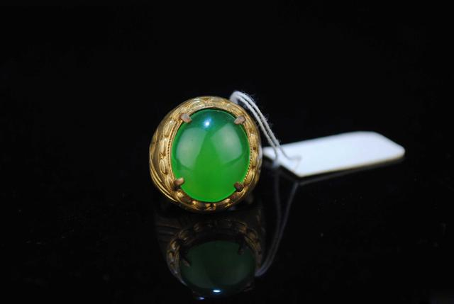 碧绿翡翠冬瓜种子价格绿玛瑙的这些鉴别方法，你知道吗？  第6张