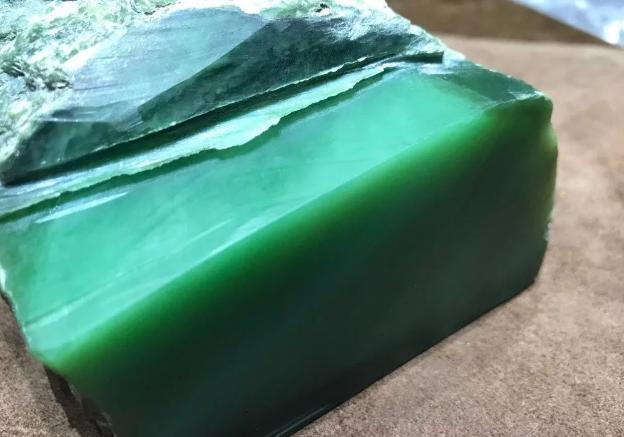 有这三种和田玉，你就可以毕业了  第12张