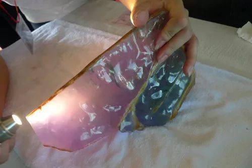 未来翡翠市场的发展趋势将会有何变化？  第6张