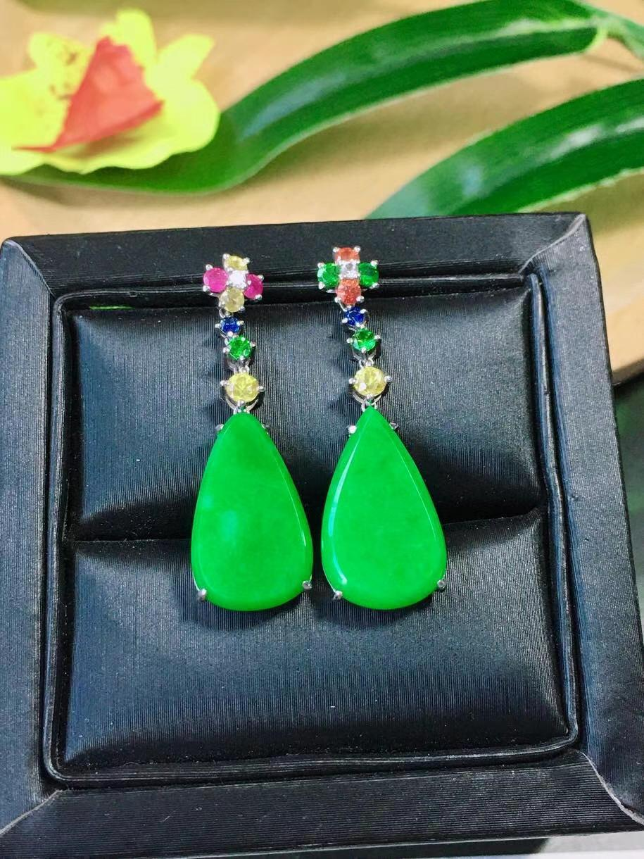 浑然天成，翡翠可以有多美？看了就有感受  第9张