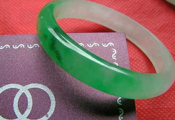 说说翡翠那些事  第8张