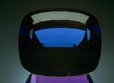 彩色宝石的历史文化之坦桑石  第4张