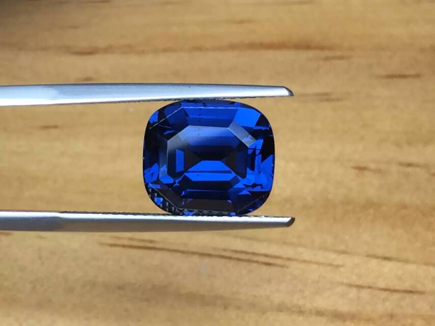 令人神魂颠倒的尖晶石  第5张