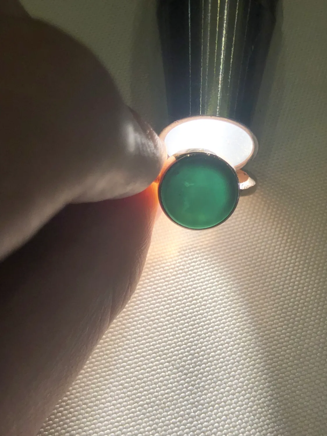 顶级墨翠与普通墨翠的差别  第8张