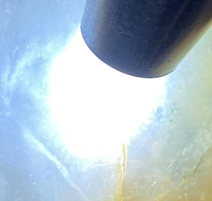 翡翠饰品镶嵌翡翠行业的十字路口，翡翠商该如何选择？  第2张