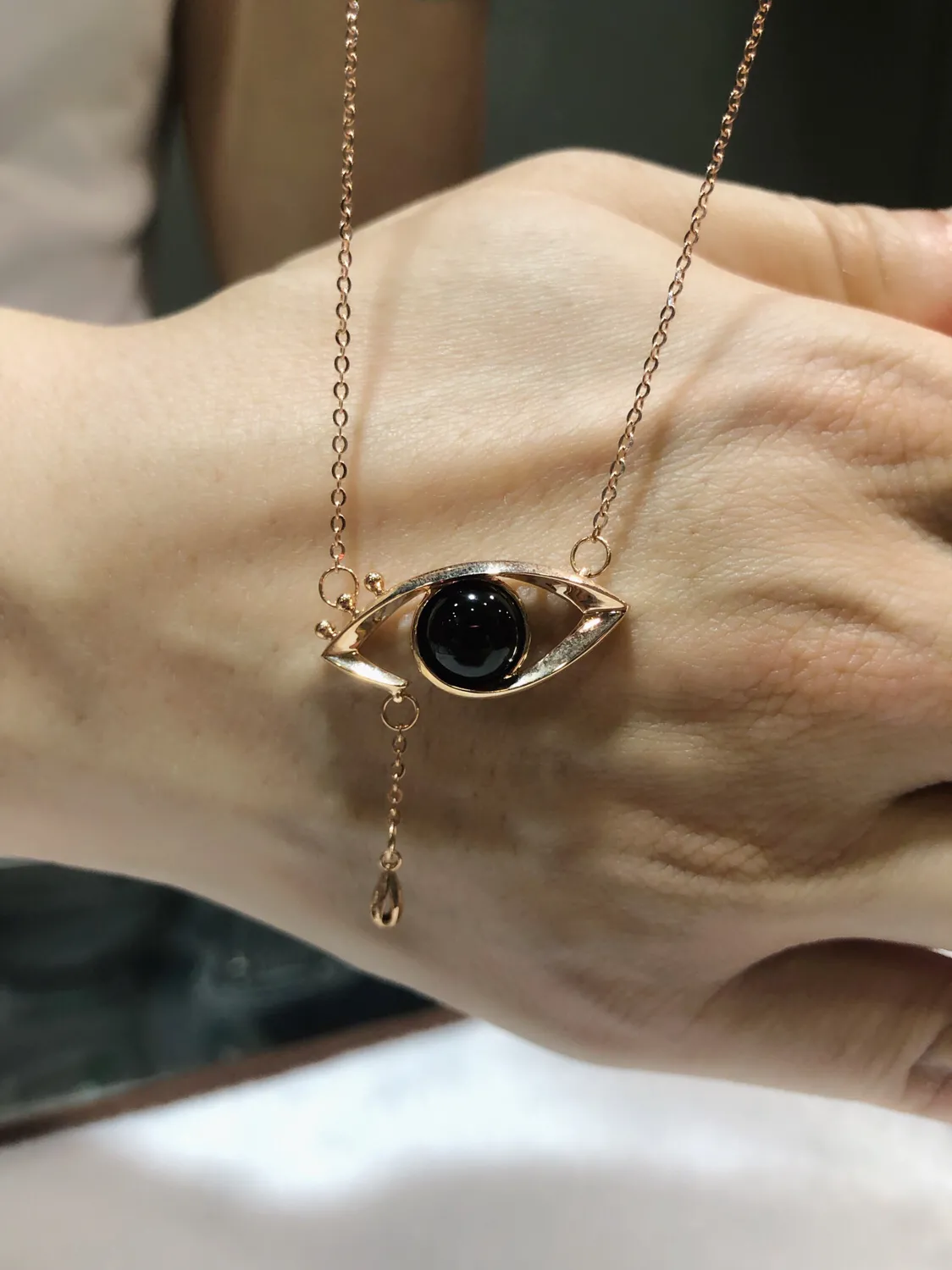 顶级墨翠与普通墨翠的差别  第11张