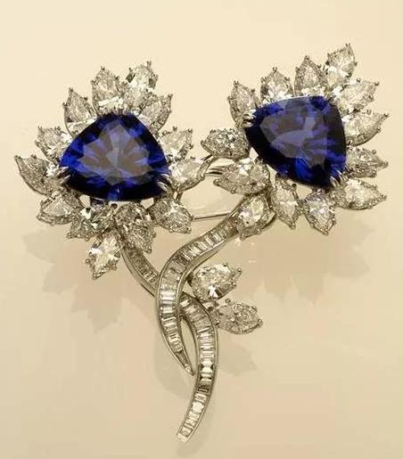 彩色宝石的历史文化之坦桑石  第5张