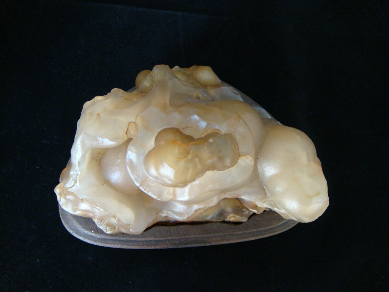 翡翠价格2015年行情与现在比较玉肌冰肤——白玛瑙  第16张