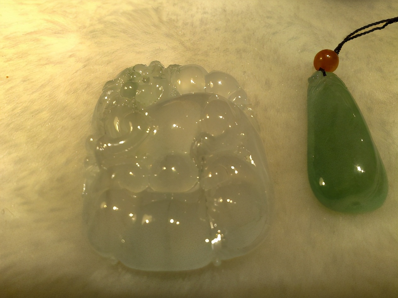 天空蓝翡翠玉石价格揭阳的翡翠市场价值波动  第9张