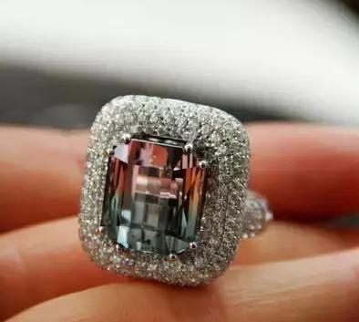 翡翠手镯二手碧玺种类及各自特点  第5张