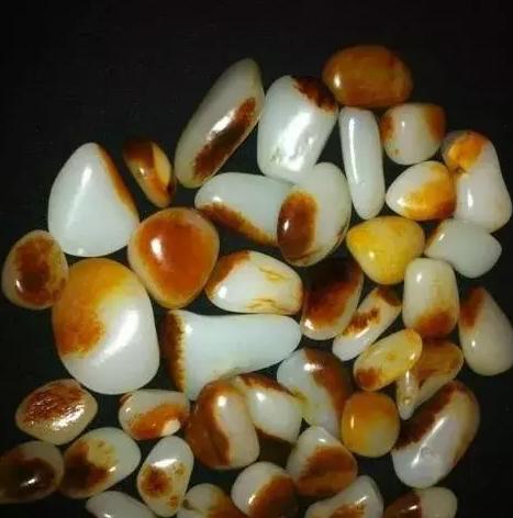 翡翠糯种等级美皮美色和田玉，老手玩和田玉都追求什么？  第18张