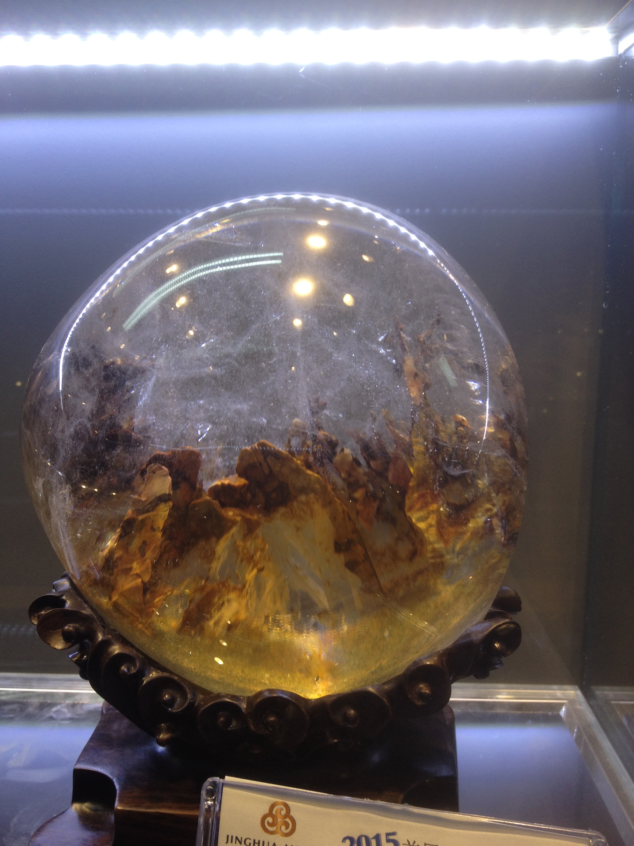 难得一见的天然水晶珍品  第15张