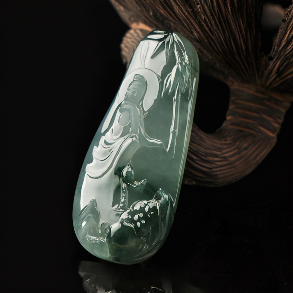 看翡翠的真假，应该从哪里入手？  第4张