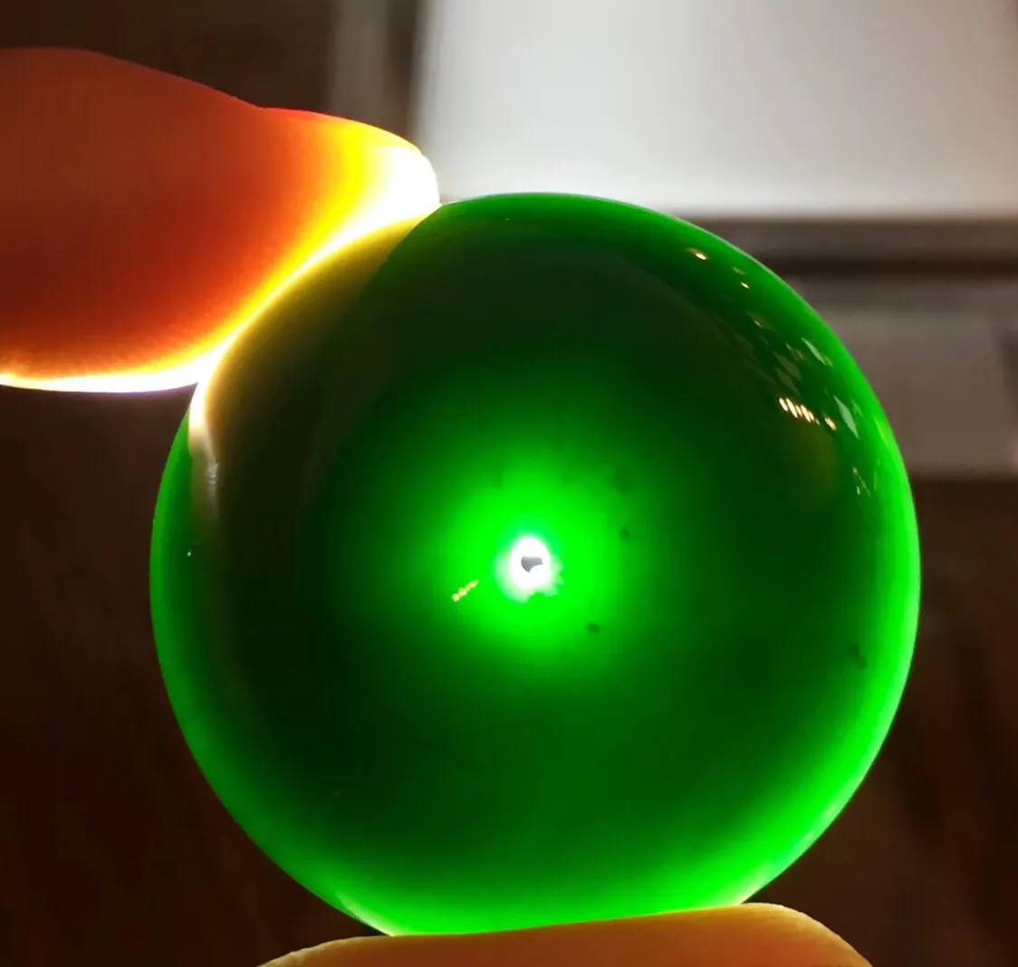 顶级墨翠与普通墨翠的差别  第2张