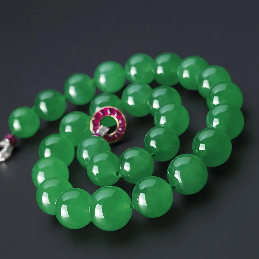 翡翠等级和价格详解：百万级翡翠和几千块钱的翡翠，究竟有何区别  第13张