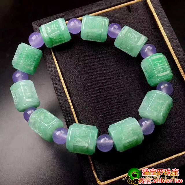 如何鉴定翡翠清水绿豆种翡翠图片简单详细介绍，及其豆种翡翠市场前景怎样   第1张