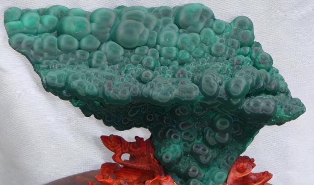 古老的玉料——孔雀石  第4张