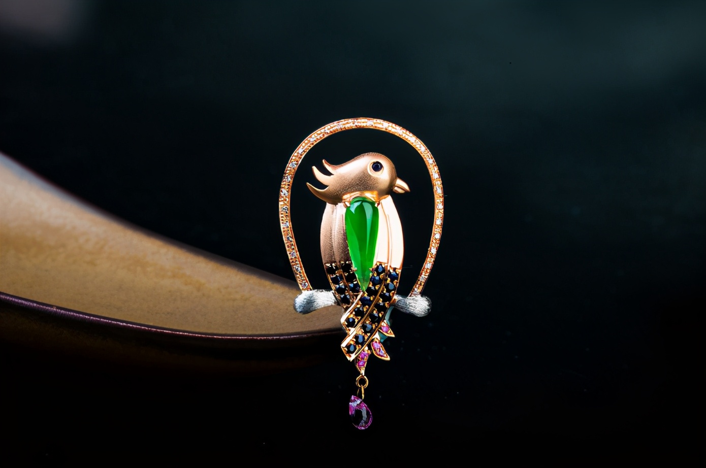 翡翠价格术语大大五“黄金有价，玉亦有价”，如何判断翡翠的价值呢？  第6张