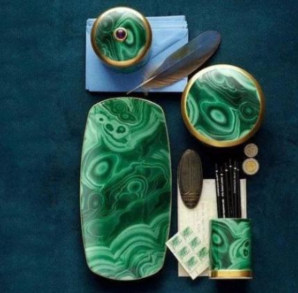 翡翠与玉的区别手镯孔雀石的功效与作用，孔雀石的寓意介绍  第2张