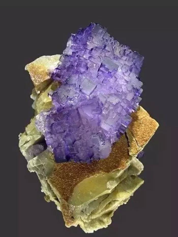 妩媚动人的萤石，简直美呆了  第13张