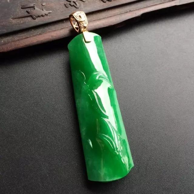 比较有名的翡翠挂件有那些  第2张