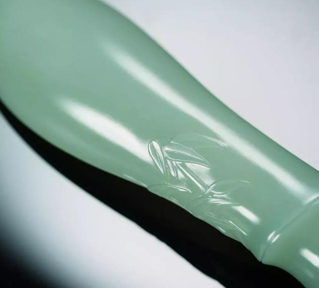 翡翠貔恘吊坠最贵最美的碧玉是哪种呢？  第4张